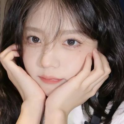 超级的可爱又很俏皮的女生头像