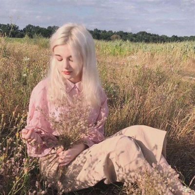 最新抖音绝美欧美女神头像