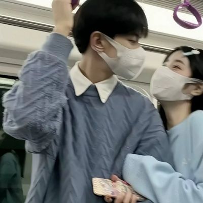 高清又浪漫的超甜情侣头像