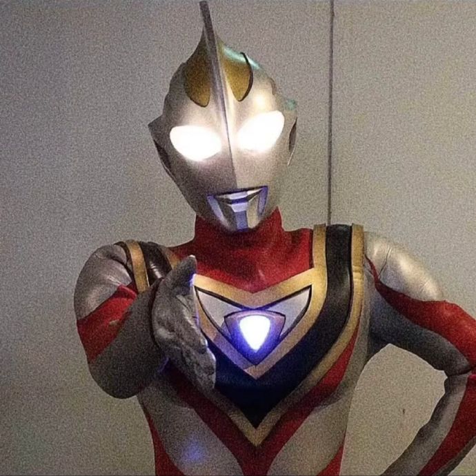 沙雕搞怪的奥特曼微信头像