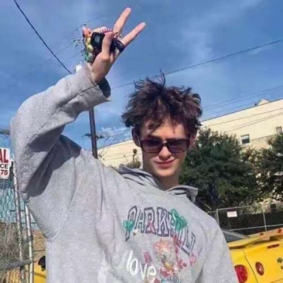 霸气又很酷的欧美男生微信头像