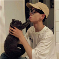 酷帅男生简单头像
