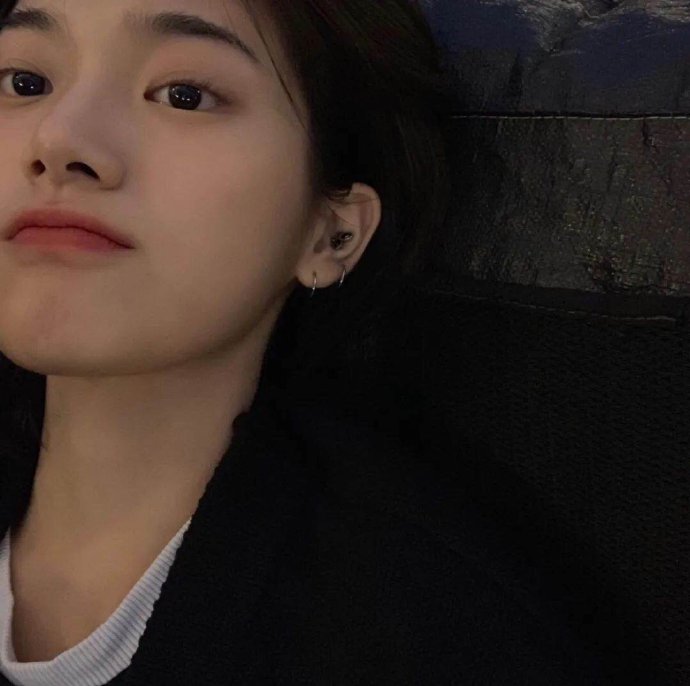 女生可爱沙雕可盐可甜的微信头像