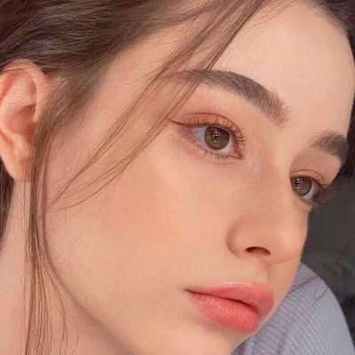 超惊艳的欧美风女生魅力头像