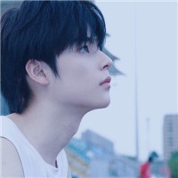 气质男生个性微信头像