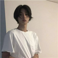 帅气抖音阳光简单男生微信头像