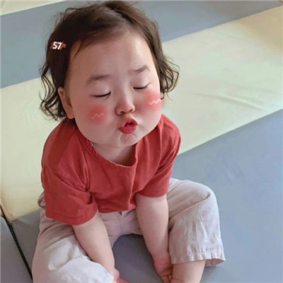 一人一半的可爱的萌娃闺蜜头像