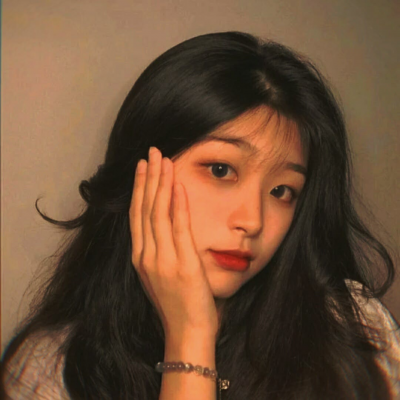 惊艳又精致的女生微信头像