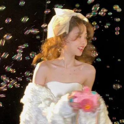 精致好看的女生头像