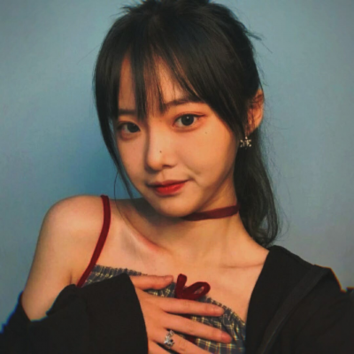 惊艳又精致的女生微信头像