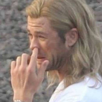 ins风搞怪的男生微信头像