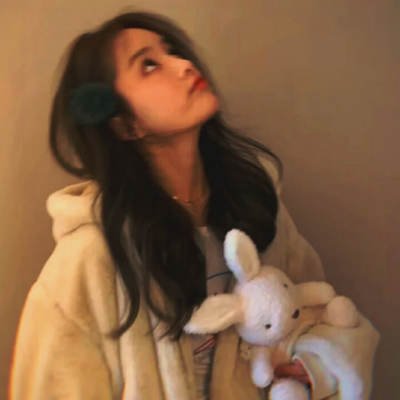 惊艳又精致的女生微信头像