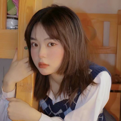 夏日清纯又可爱的女生微信头像