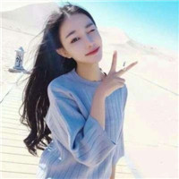 美好的清新蓝色女生头像