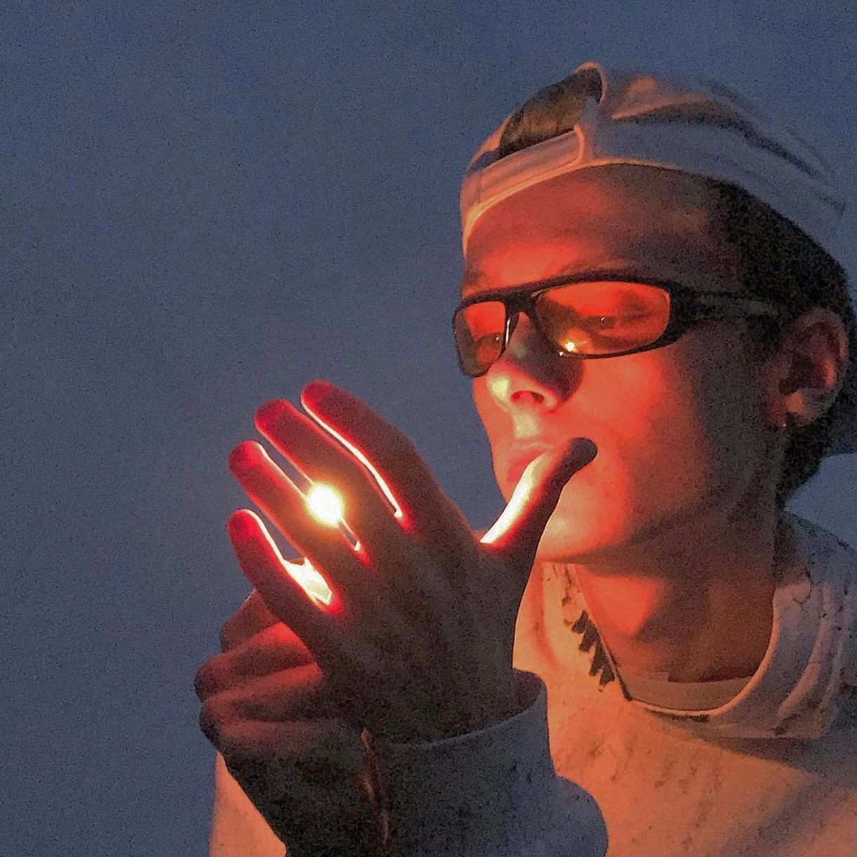 帅气Disposable微信头像