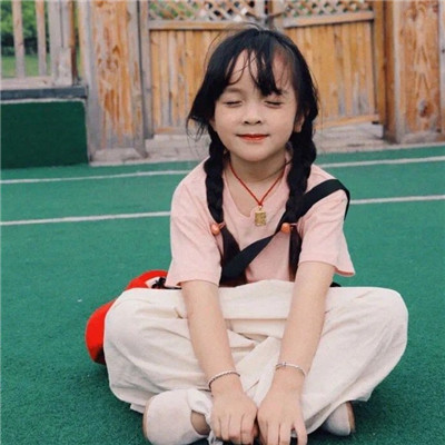 一人一半的可爱的萌娃闺蜜头像