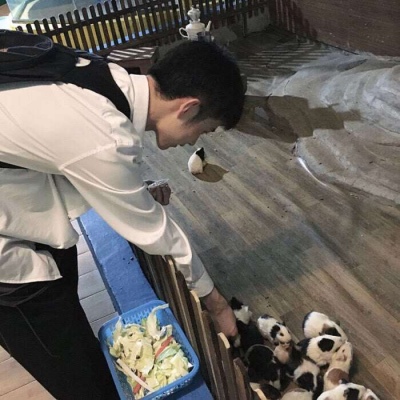 很酷很文艺范的男生微信头像