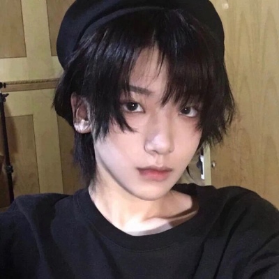 霸气超拽高冷男生微信头像