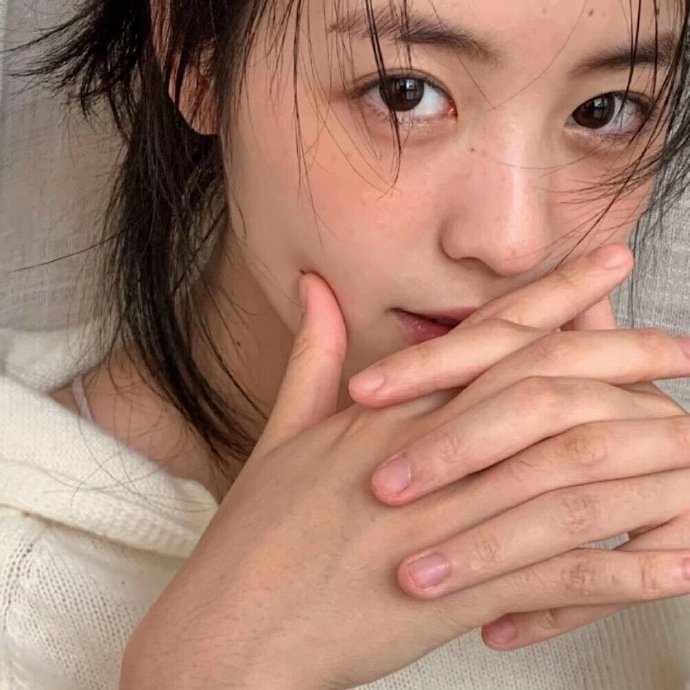 女生可爱沙雕可盐可甜的微信头像