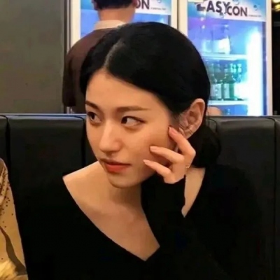 高颜值独特个性情侣微信头像