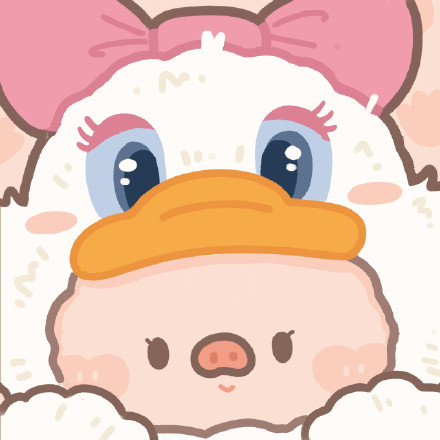 穿着迪士尼外套的猪猪可爱微信头像