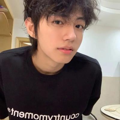 暖男必备的帅哥头像