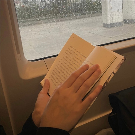 适合男生的高级有质感的微信朋友圈背景图