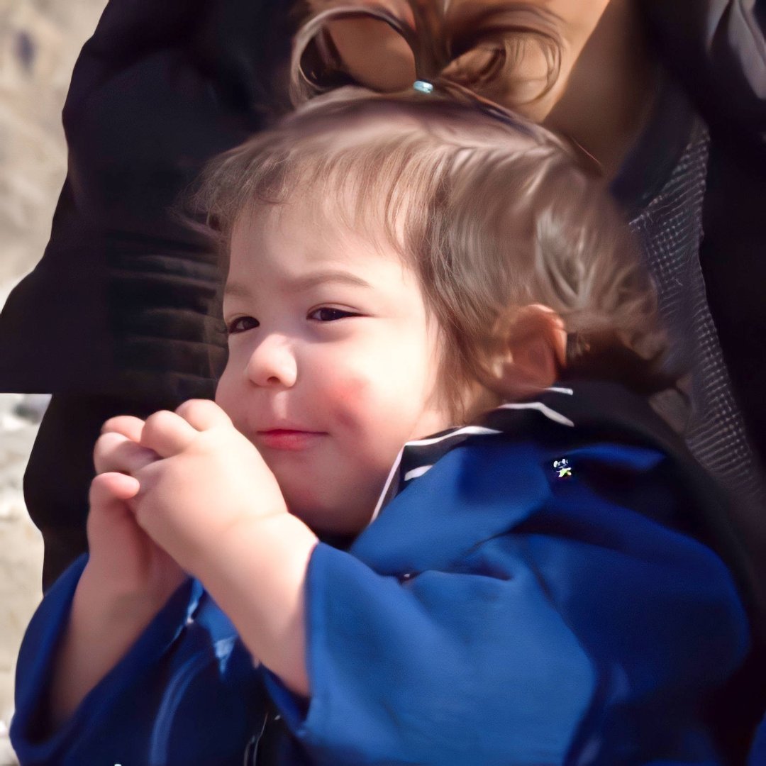 朴建厚可爱微信头像