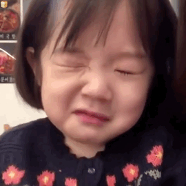 哭哭包金雪可爱微信表情包