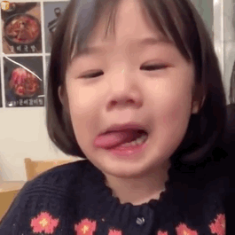 哭哭包金雪可爱微信表情包