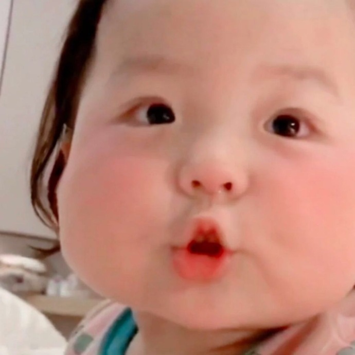 可爱大头娃娃微信头像