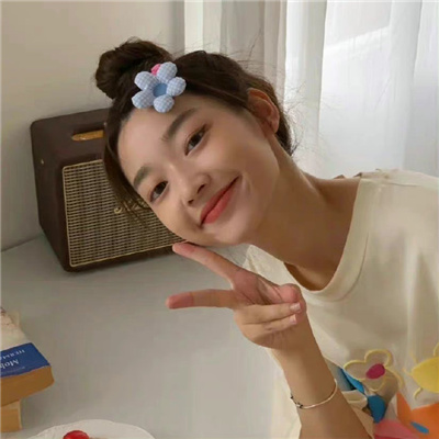 暖色系温柔美女头像