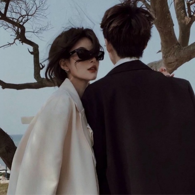 甜蜜又很霸气的情侣微信头像