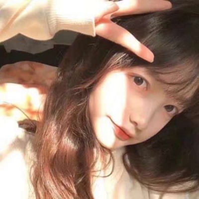 酷酷的真人女生微信头像