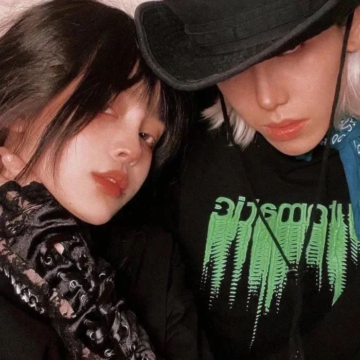 02.24抖音最火头像