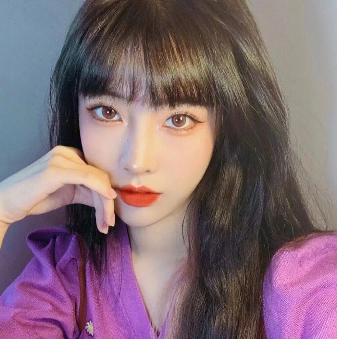 超拽唯美背影女生微信头像