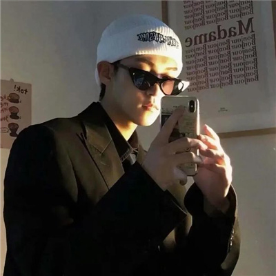 惊艳小众的男头像