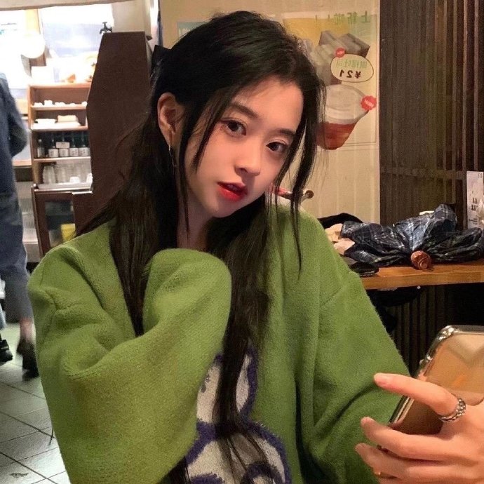 女生可爱沙雕可盐可甜的微信头像