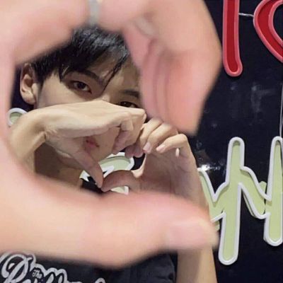 真人情侣幸福头像