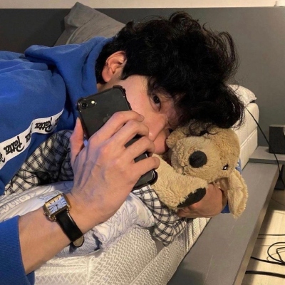 真人火爆帅气男生微信头像