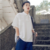 阳光帅气简单男生微信头像