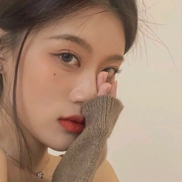 可爱二次元的闺蜜微信头像