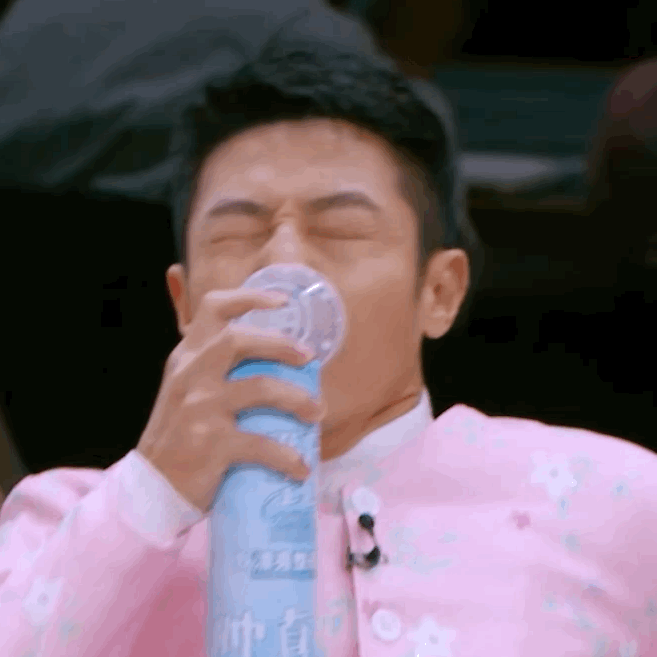 吸氧搞笑微信表情包