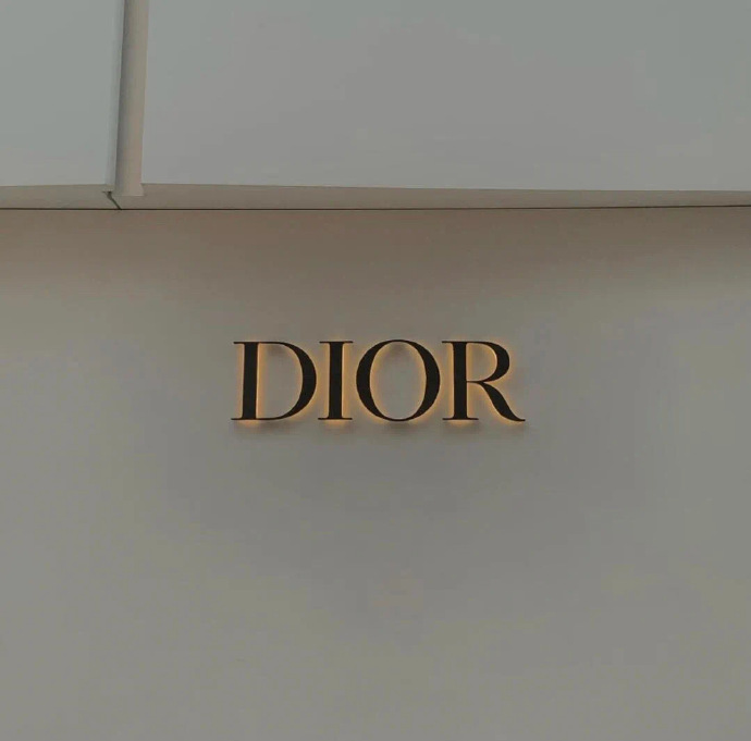 小众却很高级的微信朋友圈背景图