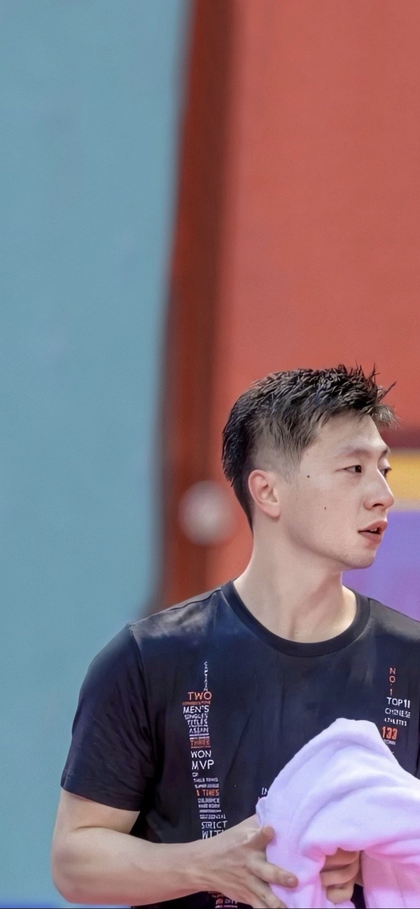 马龙帅气微信头像