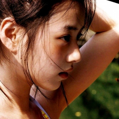 干净不俗气的清新可爱女生头像
