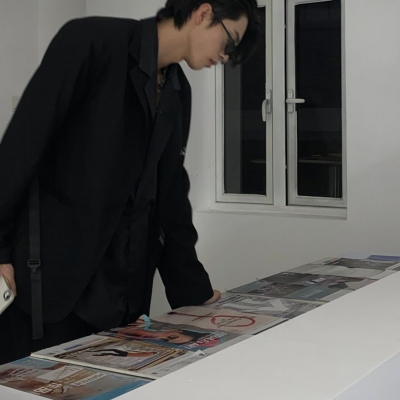 微丧高冷的男生真人微信头像