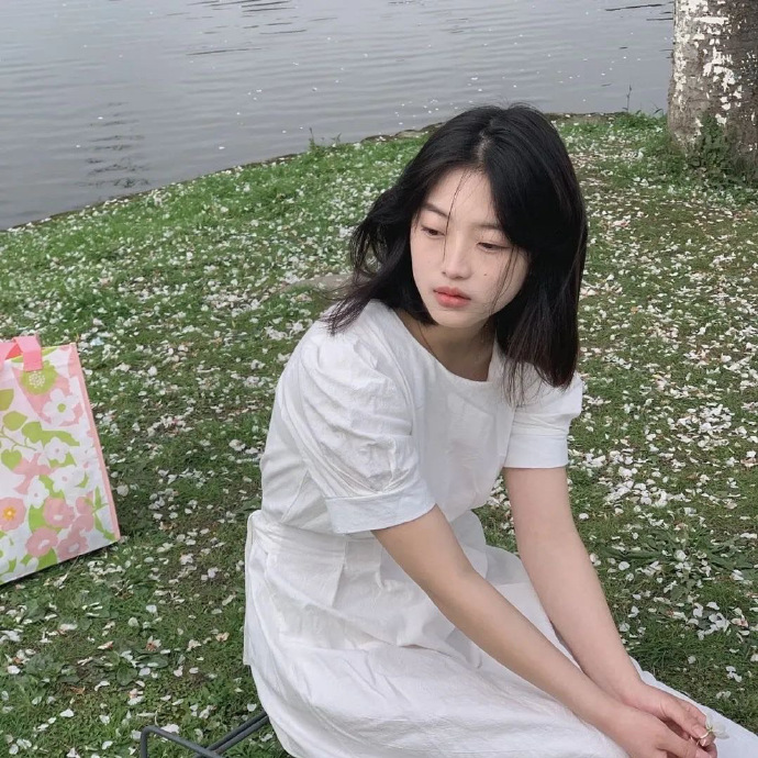 清纯甜美可爱的女生微信头像