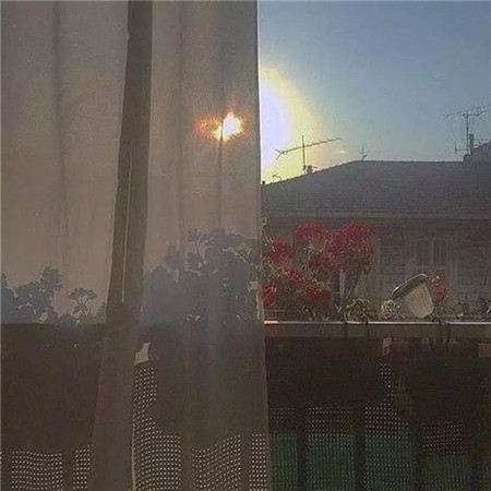 很浪漫唯美的微信聊天背景图