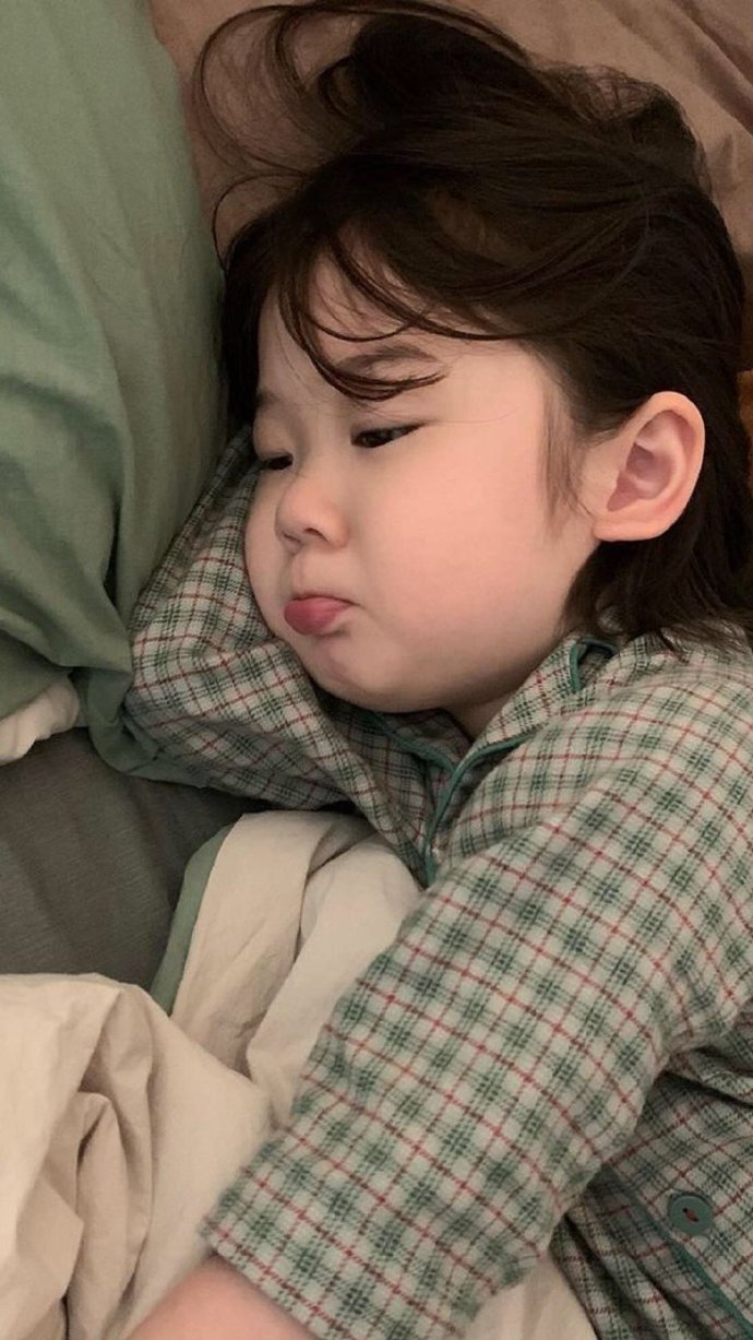 人类幼崽的可爱呆萌微信头像